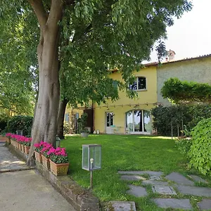  Bed & Breakfast La Piana Italia